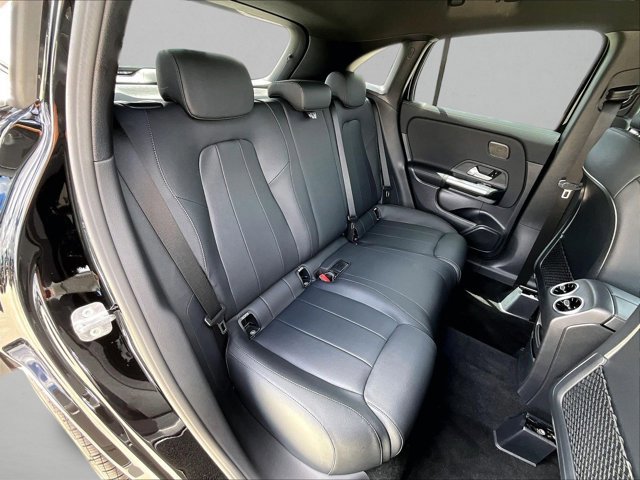 Used 2026 Mercedes-Benz GLA 250 image 29