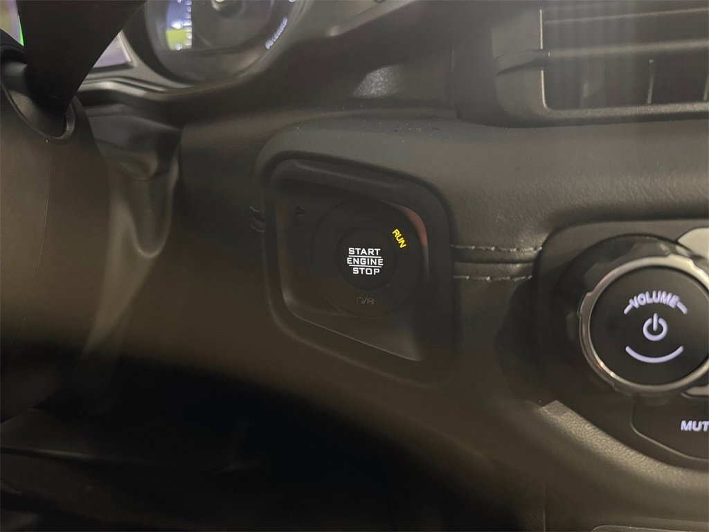 Used 2024 Jeep Wrangler Unlimited Sahara image 29