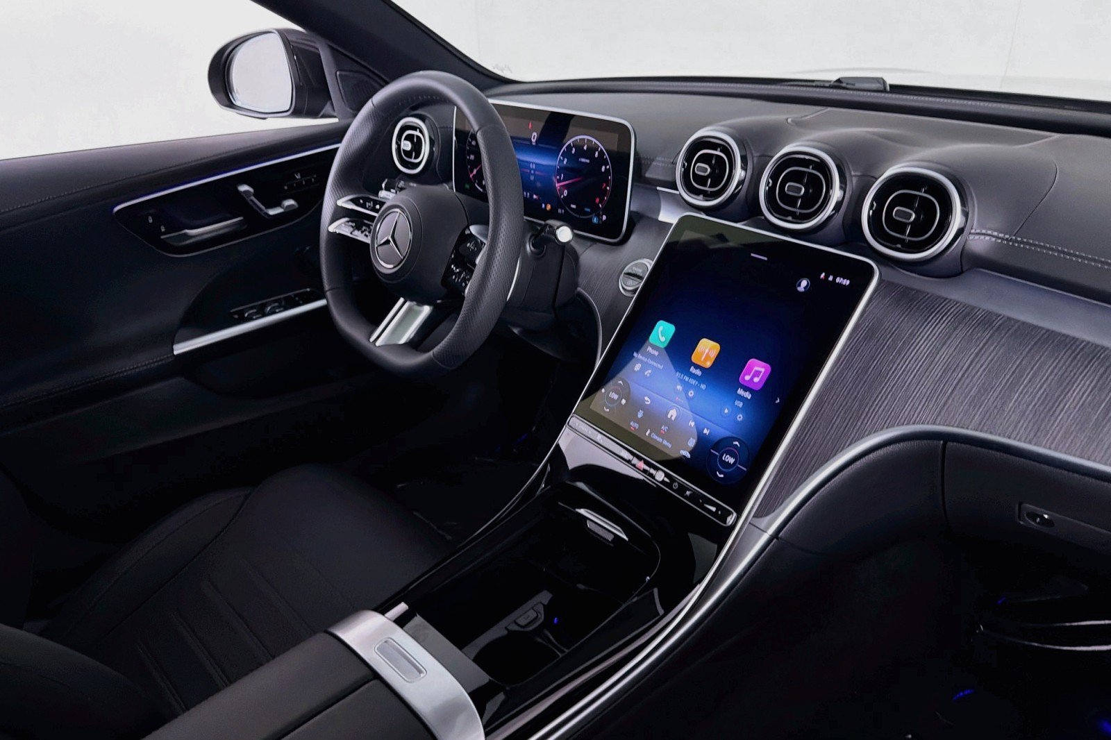 New 2026 Mercedes-Benz C 300 Sedan image 15