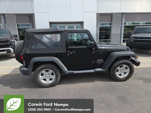 Used 2018 Jeep Wrangler Sport AWD/4WD image 8