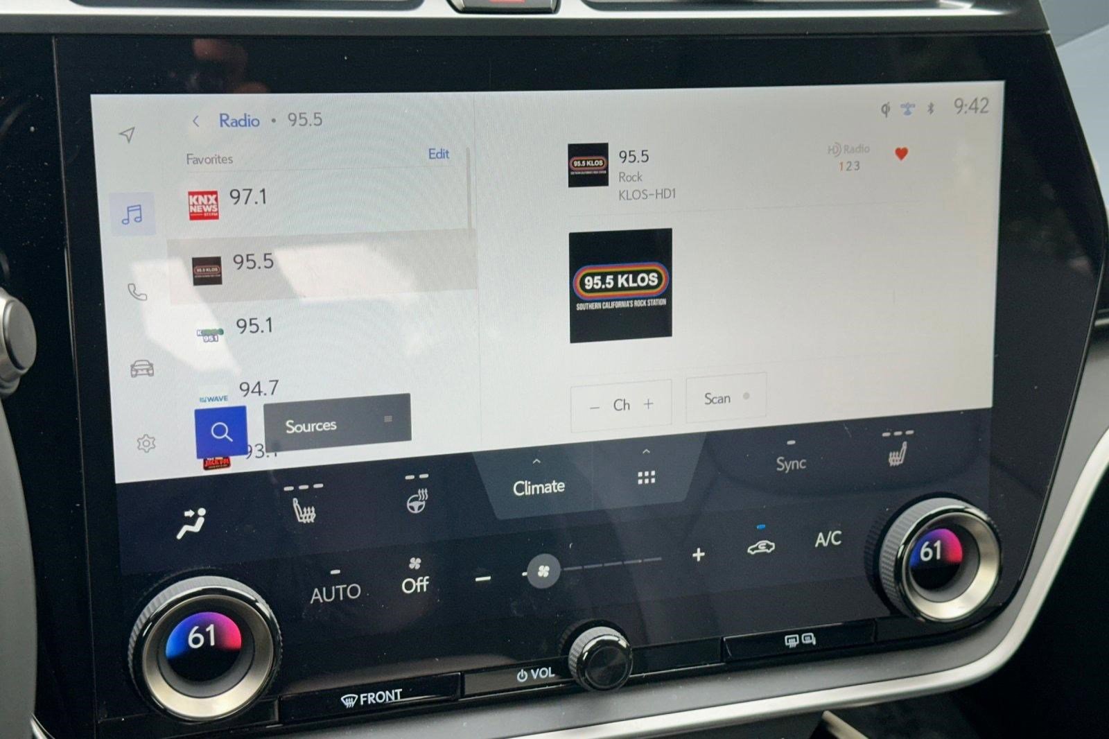 Certified 2025 Lexus RZ 300e w/ Accessory Package (2T) image 22