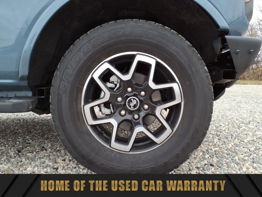 Used 2023 Ford Bronco Outer Banks image 11
