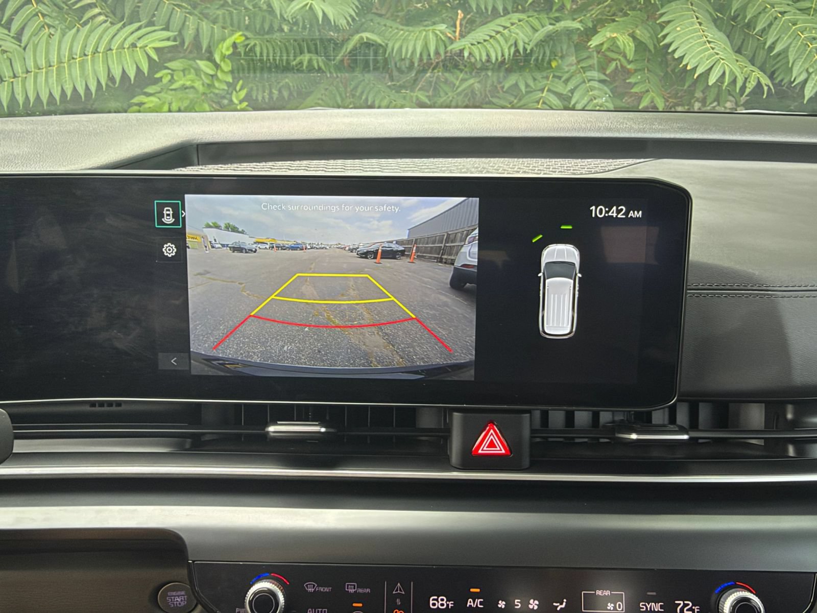Used 2026 Kia Carnival FWD image 21