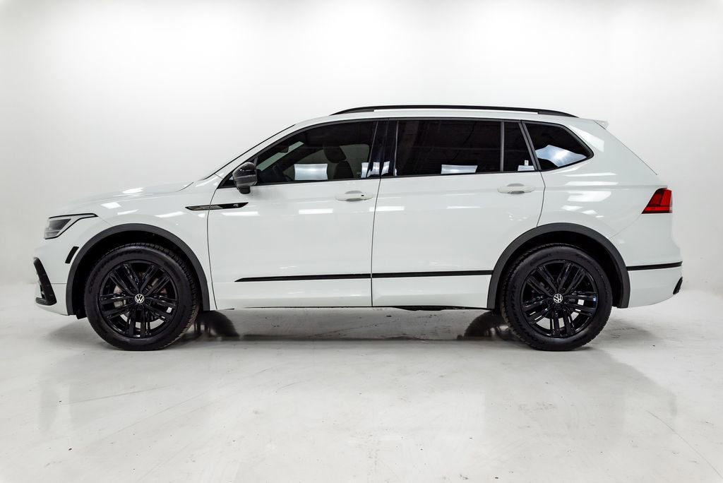 Used 2022 Volkswagen Tiguan SE R-Line image 26