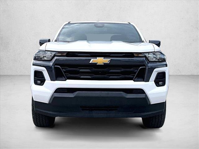 Used 2024 Chevrolet Colorado LT w/ LT Convenience Package II RWD image 3