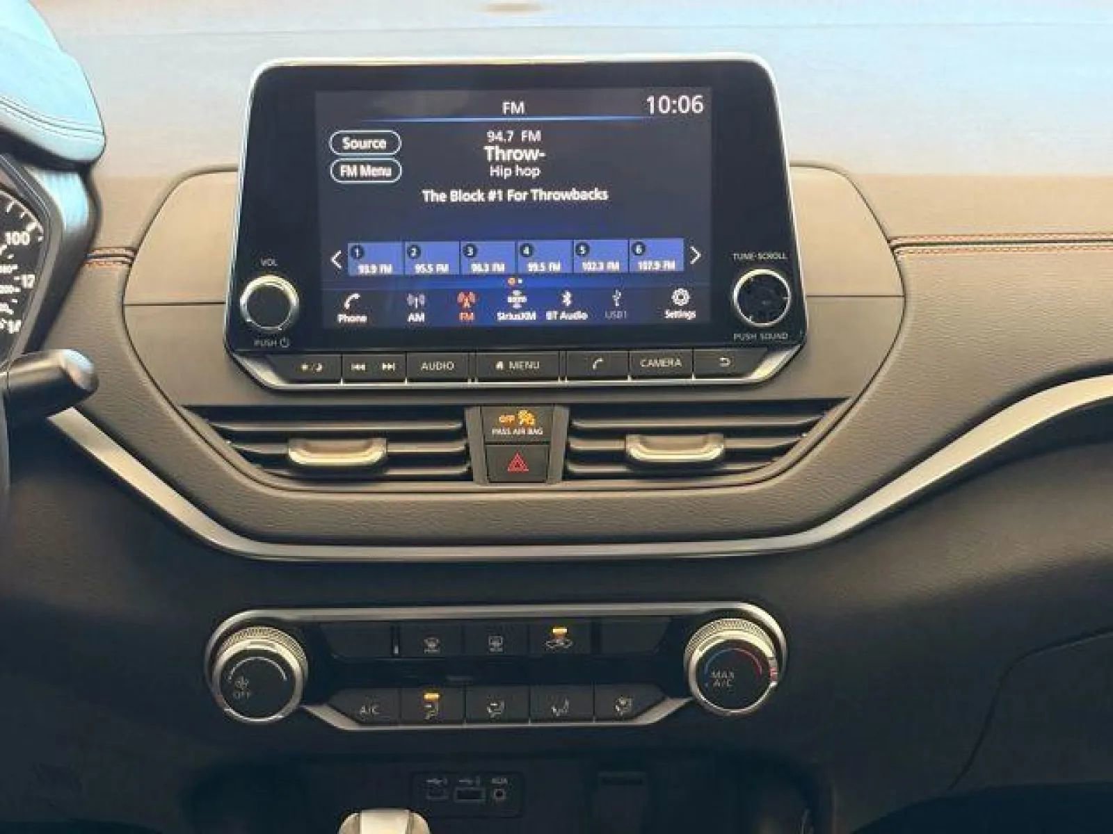 Used 2019 Nissan Altima 2.5 SR AWD/4WD image 19