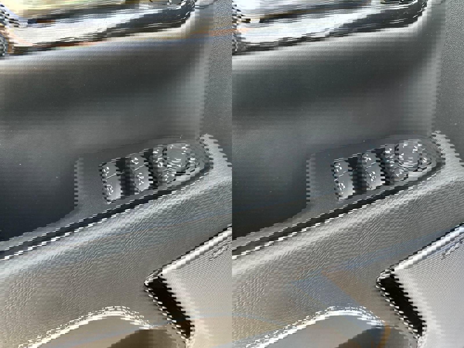 New 2026 GMC Sierra 2500 AT4X image 14