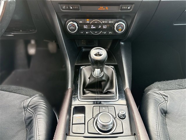 Used 2018 MAZDA MAZDA3 Grand Touring w/ Premium Equipment Package image 24