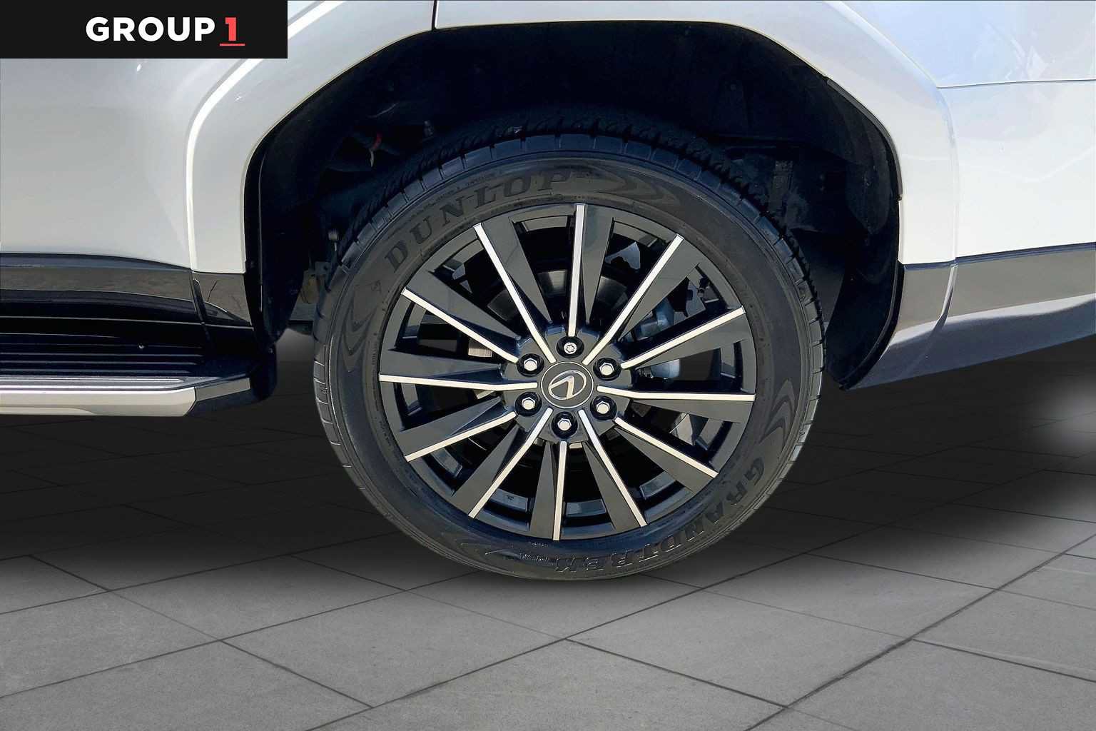 Certified 2024 Lexus GX 550 w/ Accessory Package (Z1) AWD/4WD image 11
