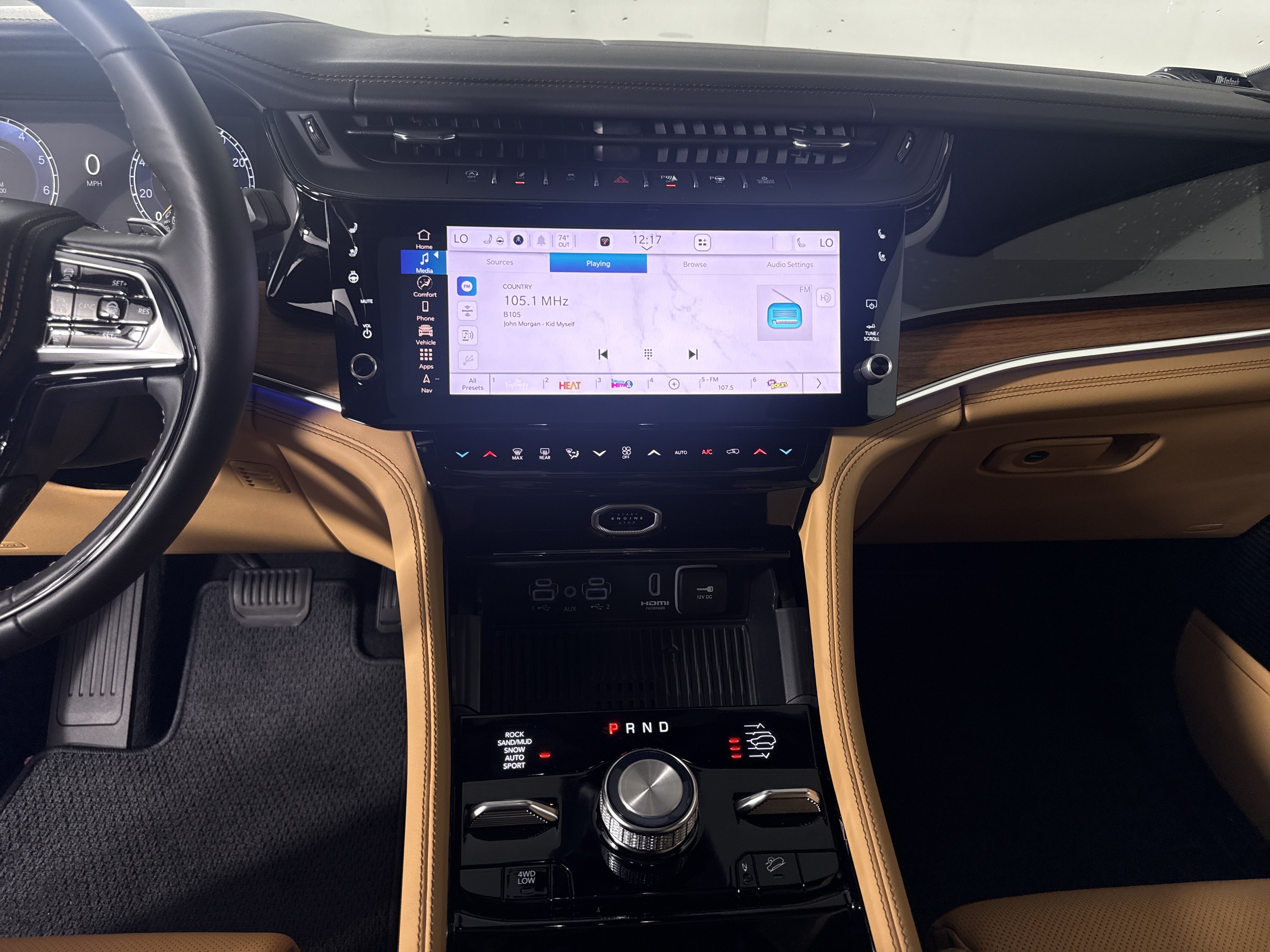 New 2027 Jeep Grand Cherokee Summit AWD/4WD image 24