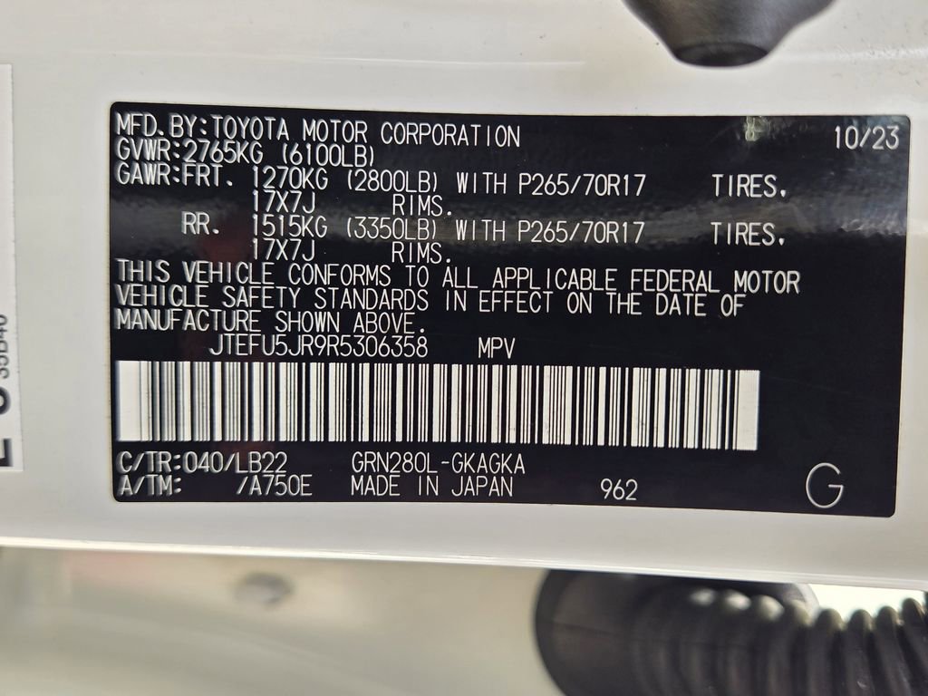 Used 2024 Toyota 4Runner SR5 Premium w/ Moonroof Package image 31