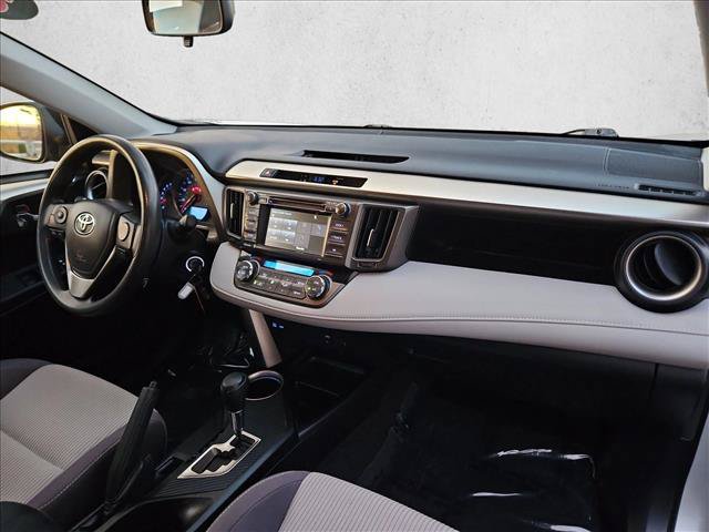 Used 2015 Toyota RAV4 XLE AWD/4WD image 22