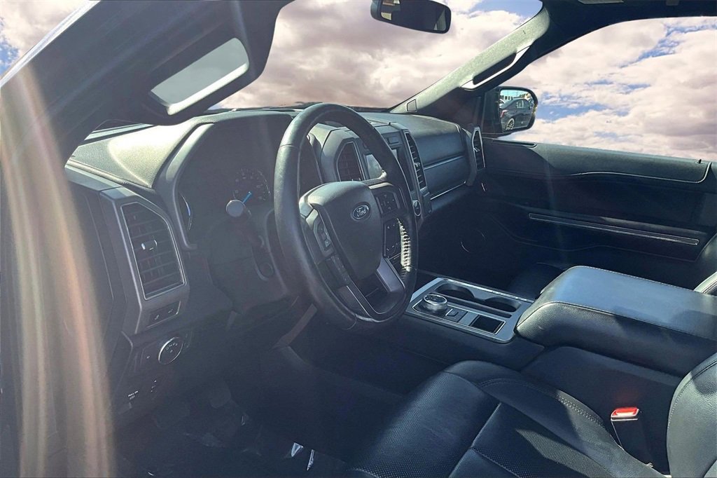 Used 2019 Ford Expedition Max XLT w/ Equipment Group 202A image 17