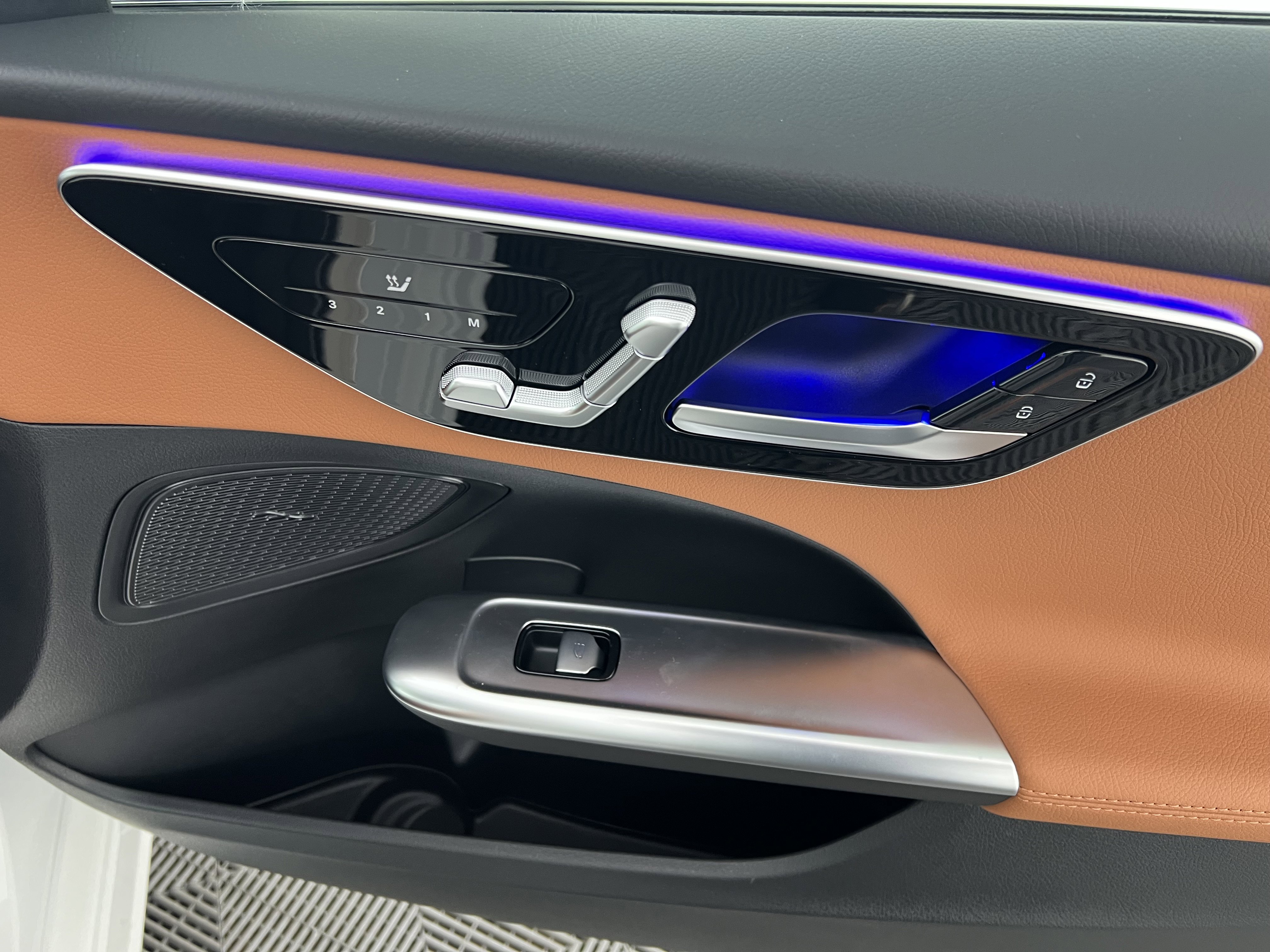 New 2026 Mercedes-Benz C 300 4MATIC Sedan image 26