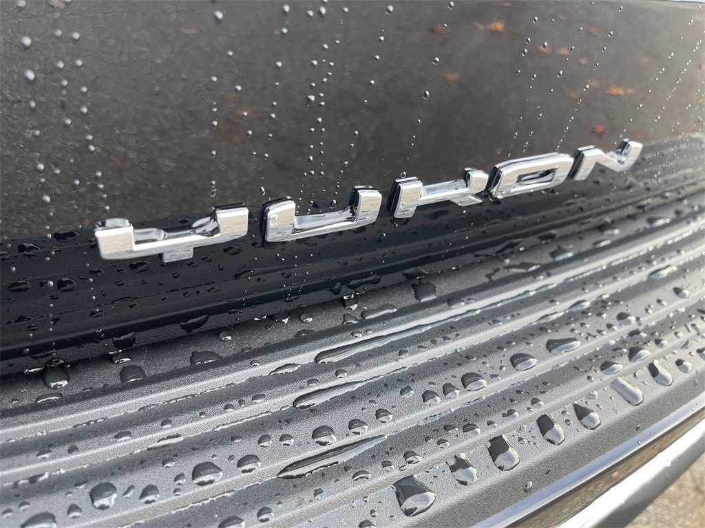 New 2026 GMC Yukon Elevation w/ Elevation Premium Package image 33