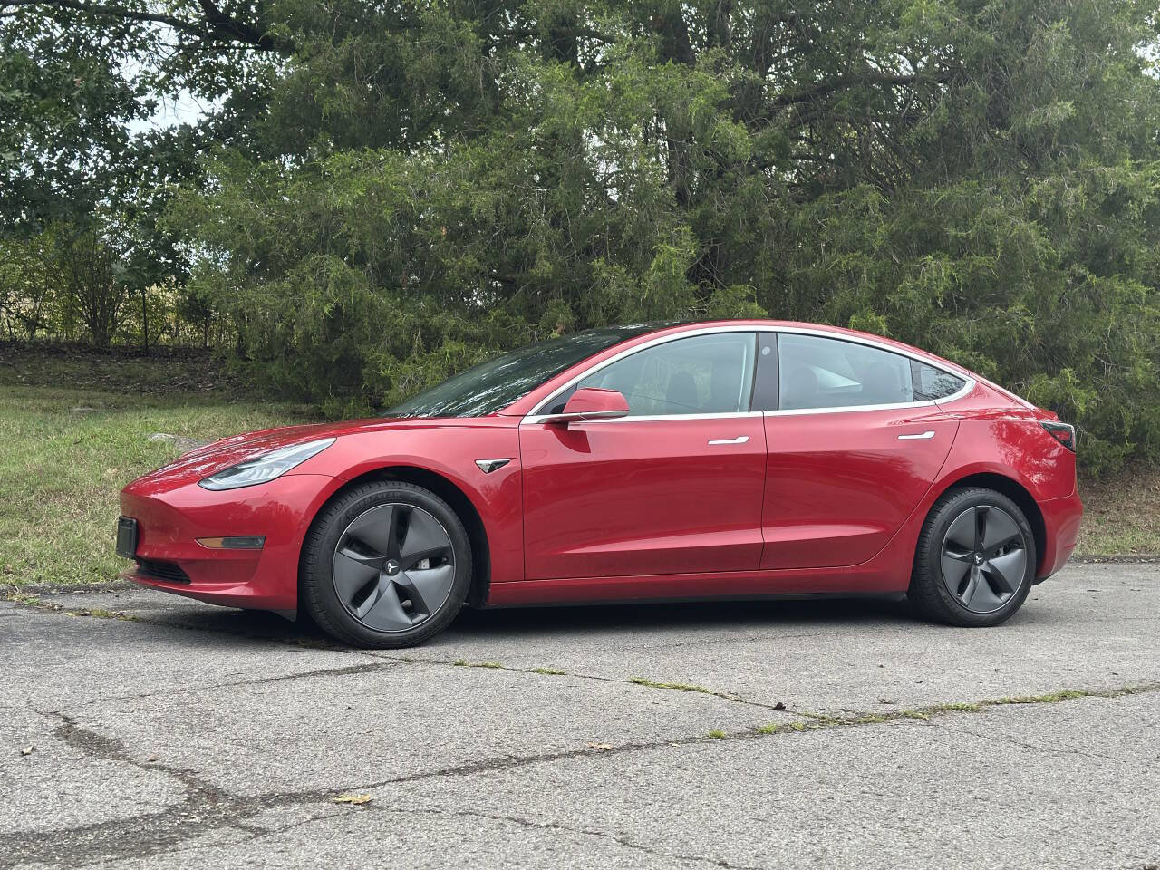 Used 2018 Tesla Model 3 Long Range image 4