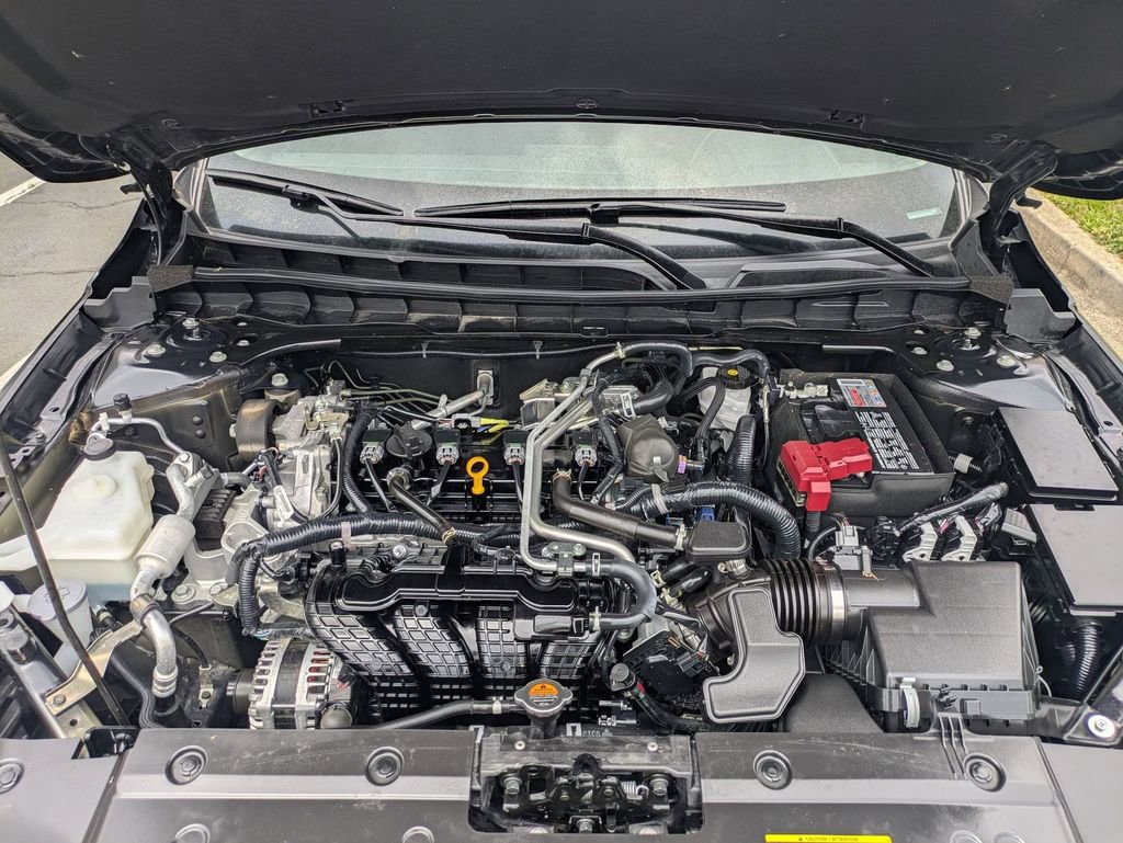 Used 2025 Nissan Altima 2.5 SV image 30
