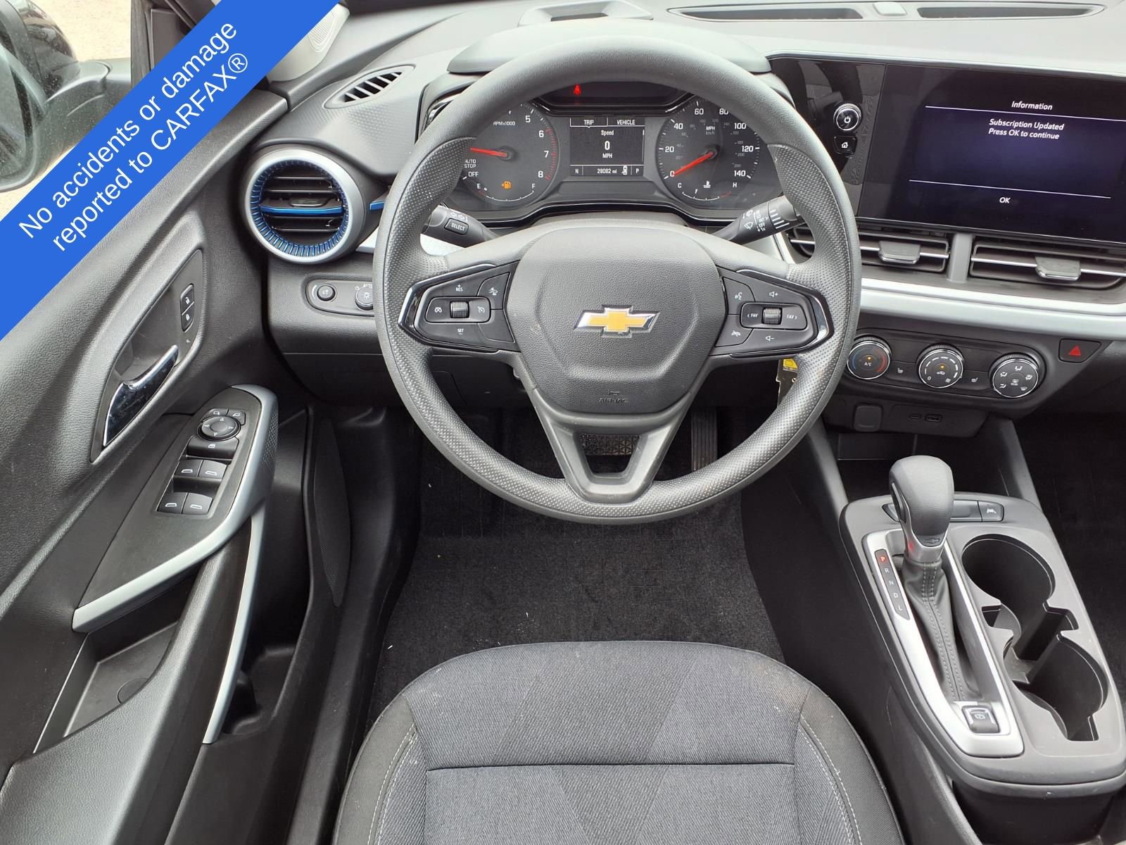 Used 2024 Chevrolet Trax LS w/ LS Convenience Package FWD image 14