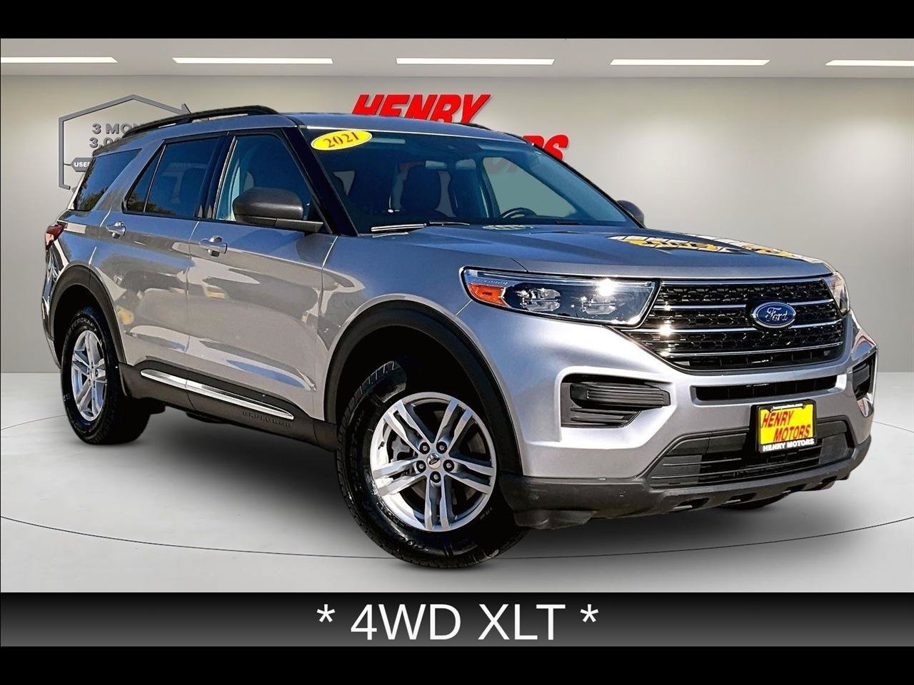 Used 2021 Ford Explorer XLT AWD/4WD image 1