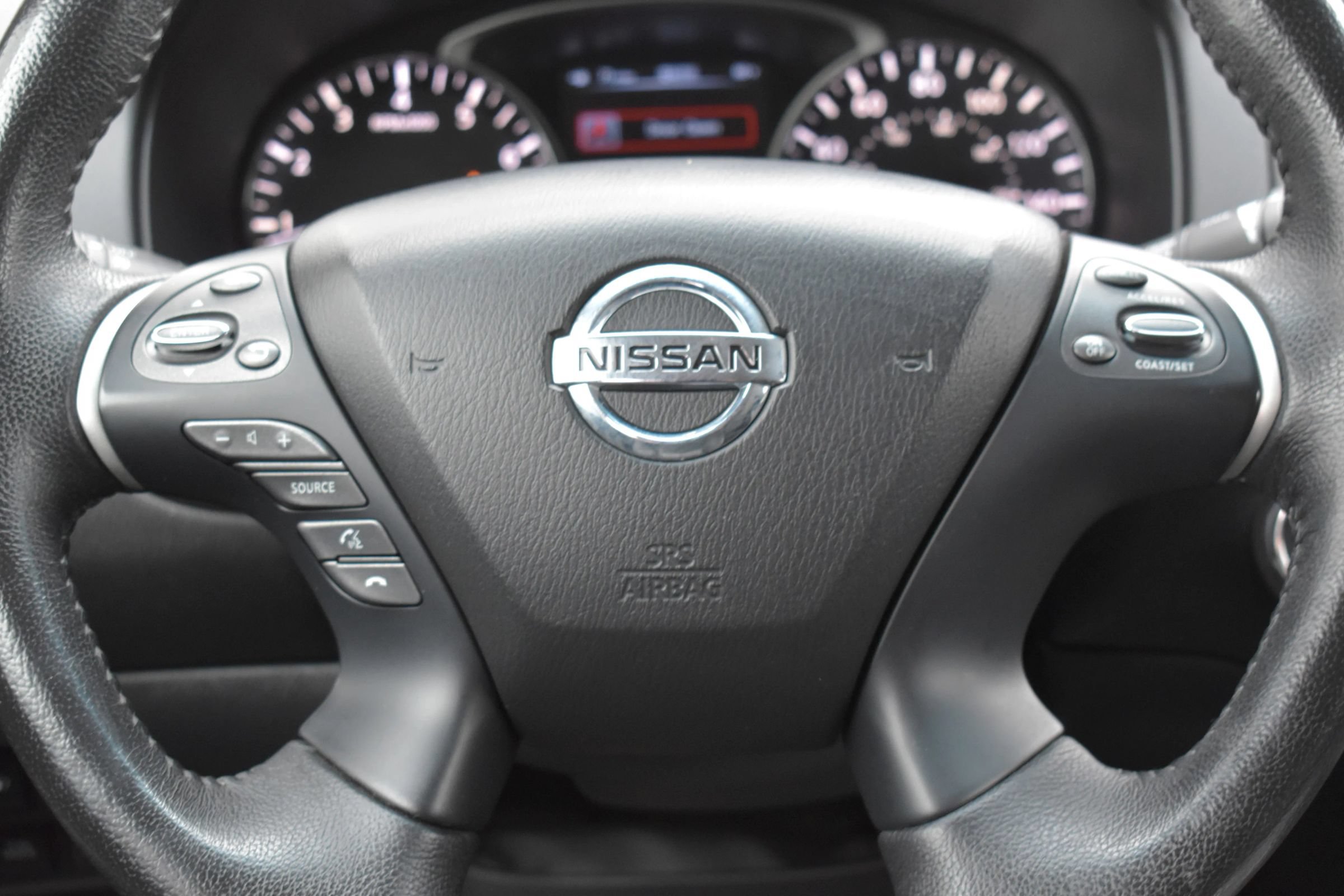 Used 2013 Nissan Pathfinder SL w/ Cargo Pkg AWD/4WD image 15