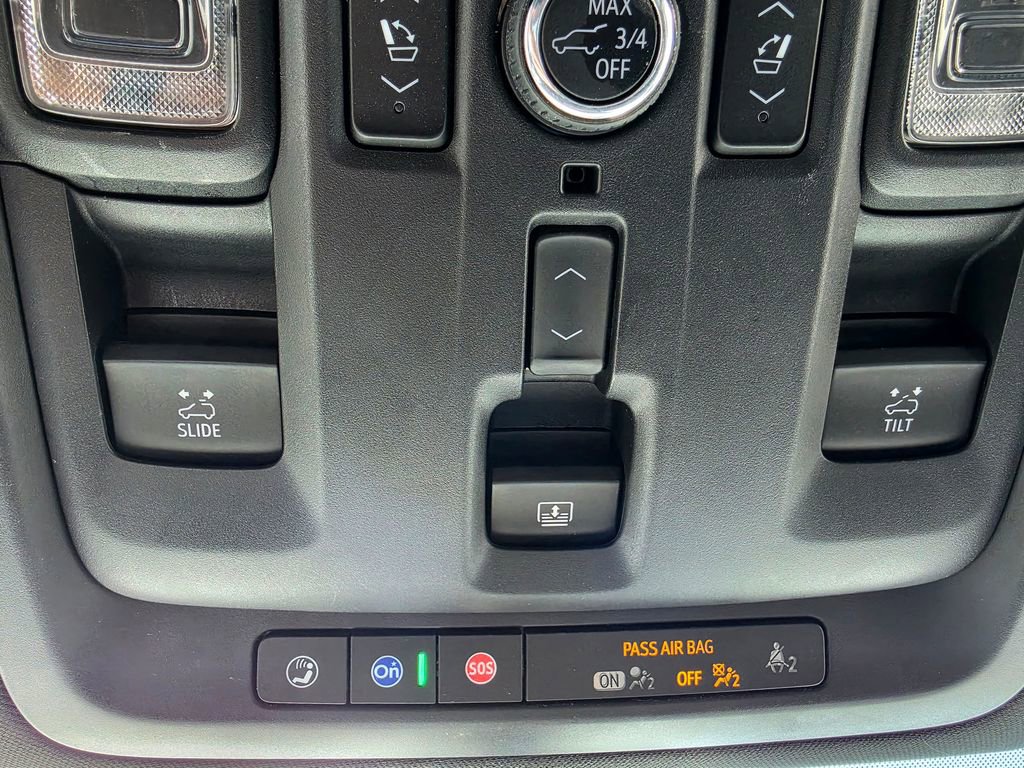 Used 2021 GMC Yukon Denali w/ Denali Premium Package AWD/4WD image 62