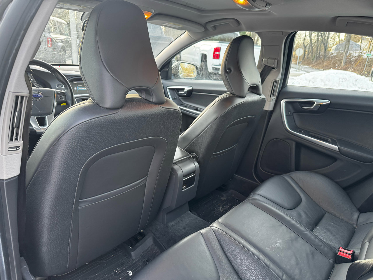 Used 2014 Volvo S60 T5 image 28