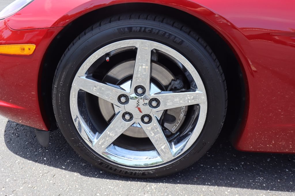 Used 2008 Chevrolet Corvette Coupe RWD image 25