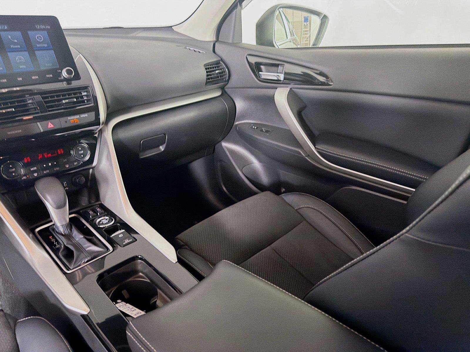 Used 2025 Mitsubishi Eclipse Cross SE AWD/4WD image 27