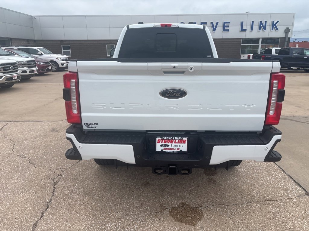New 2025 Ford F250 Lariat w/ Black Appearance Package image 7