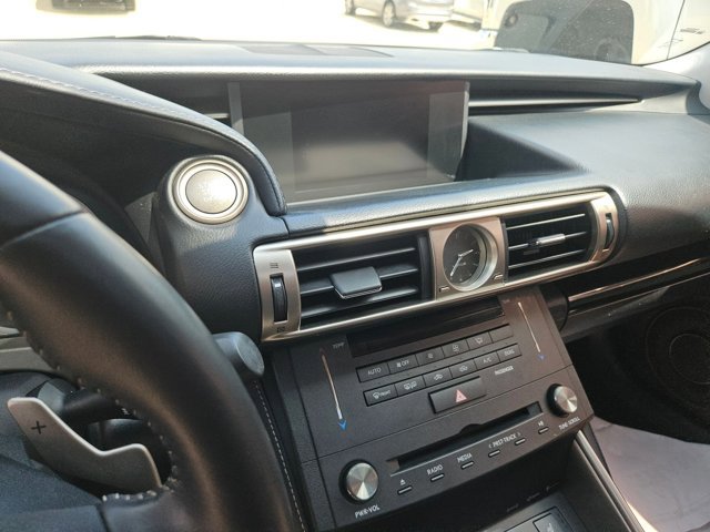 Used 2015 Lexus IS 250 w/ Premium Package image 16