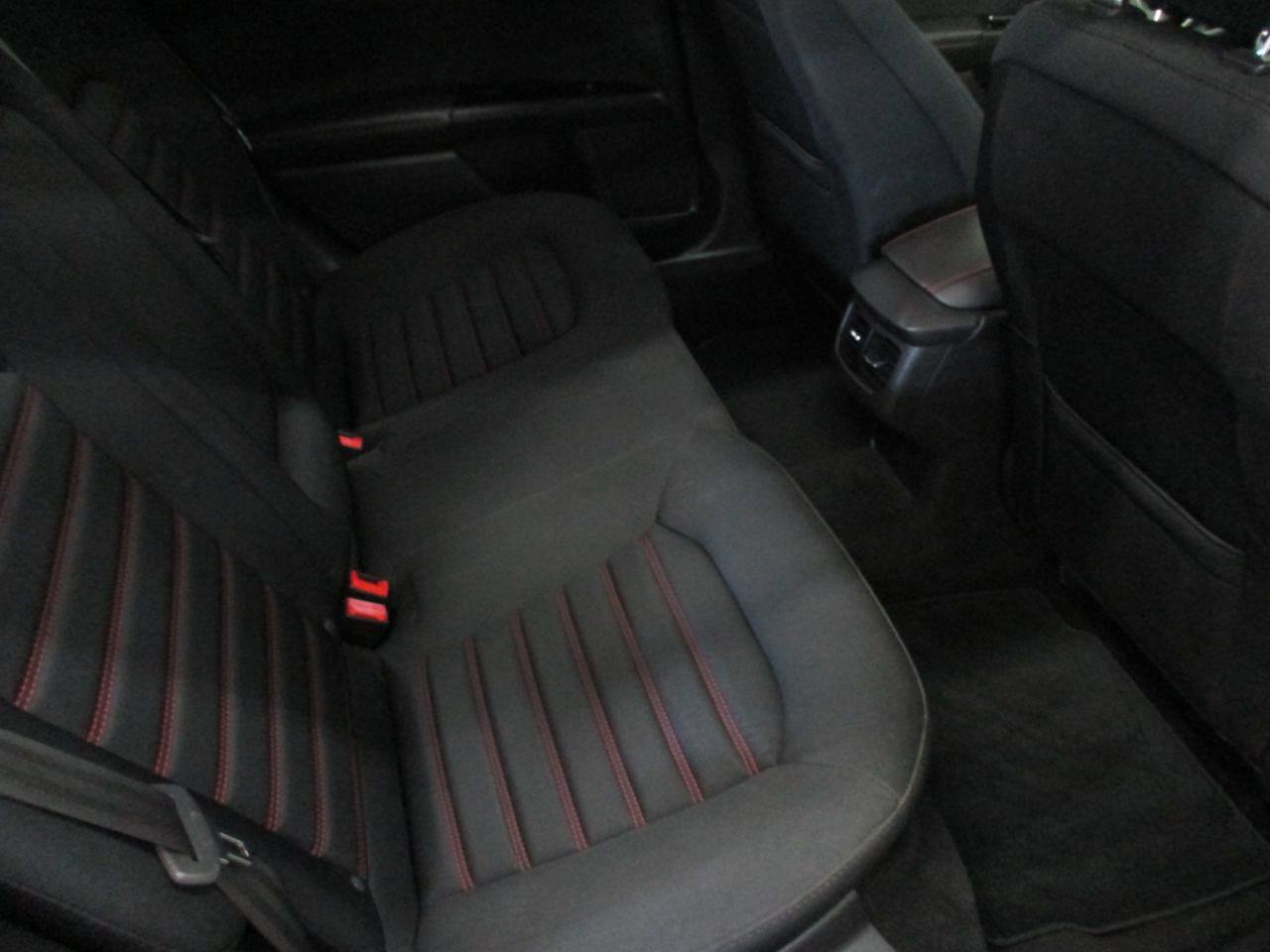 Used 2013 Ford Fusion SE FWD image 11