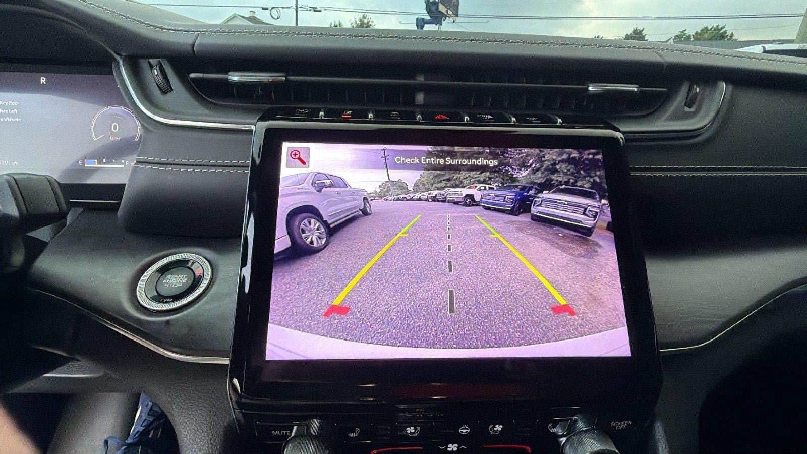 Used 2023 Jeep Grand Cherokee Overland RWD image 35