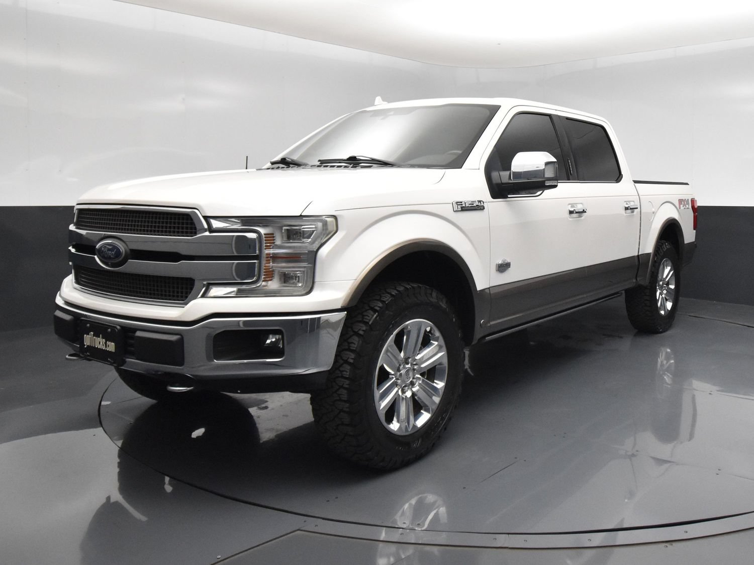 Used 2018 Ford F150 King Ranch w/ Equipment Group 601A Luxury AWD/4WD image 2