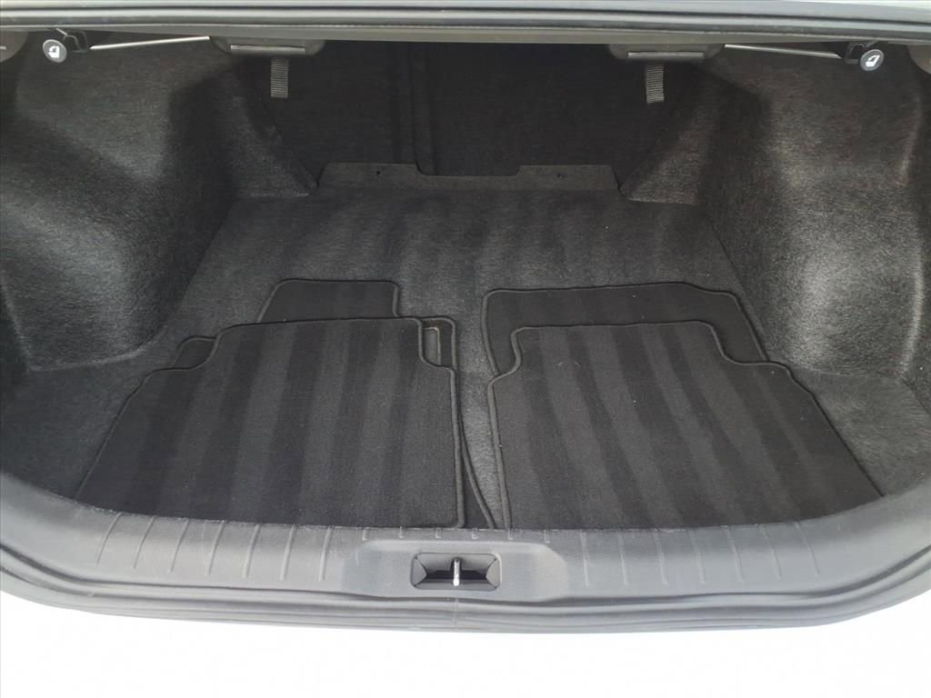 Used 2024 Nissan Altima 2.5 SV image 16