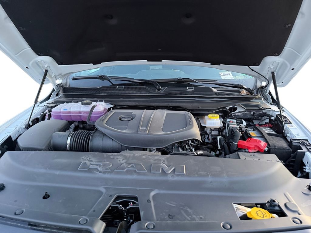 New 2026 RAM 1500 Big Horn AWD/4WD image 32