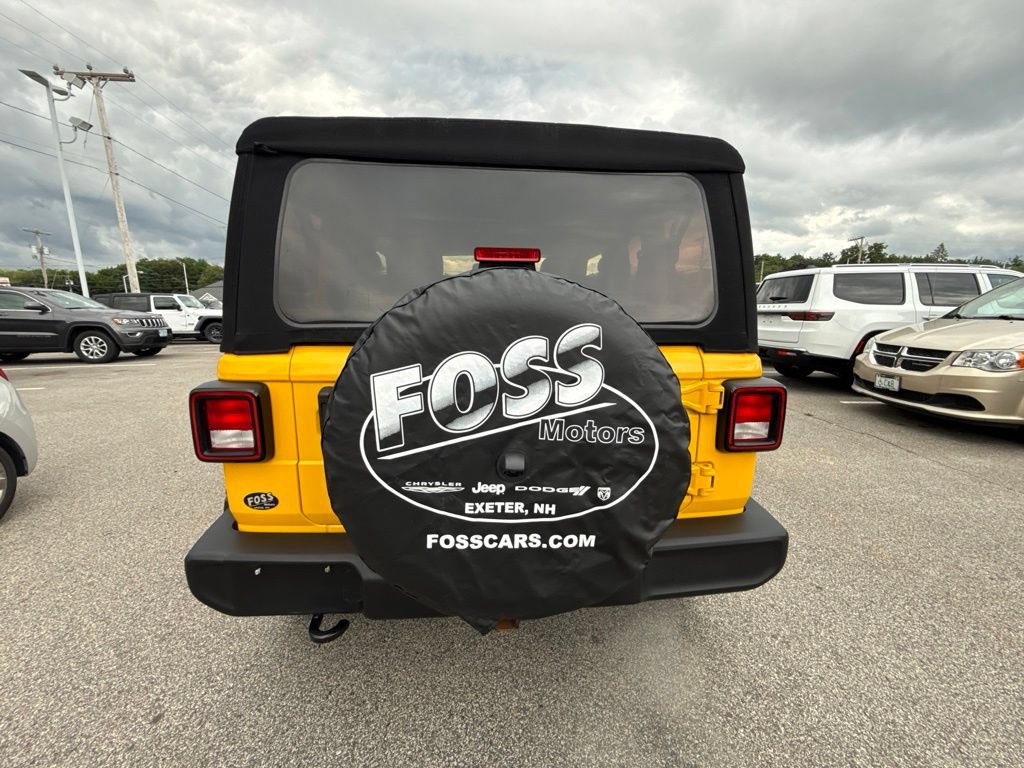 Certified 2021 Jeep Wrangler Sport AWD/4WD image 4