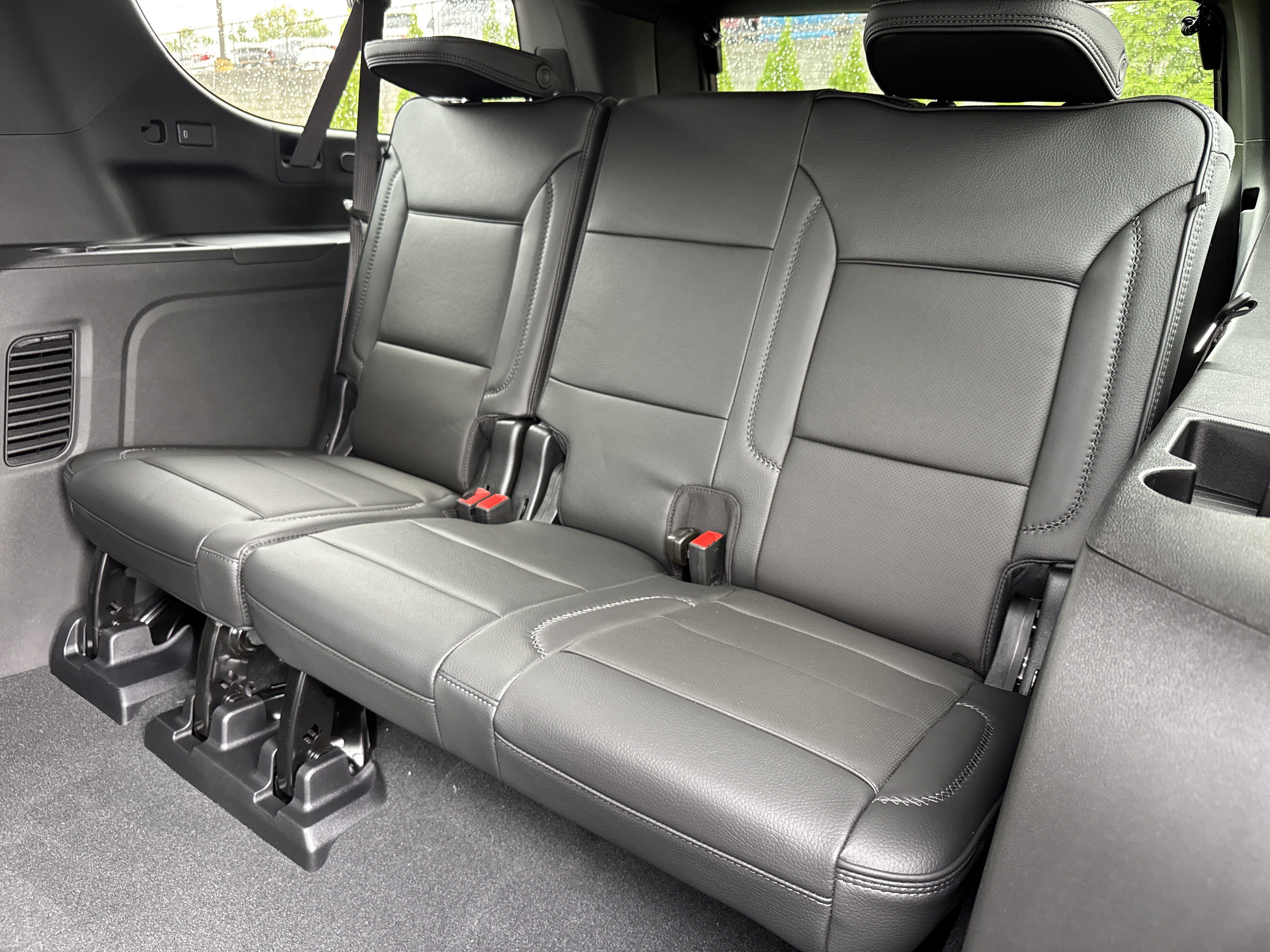New 2026 GMC Yukon XL Denali w/ Denali Reserve Package AWD/4WD image 33