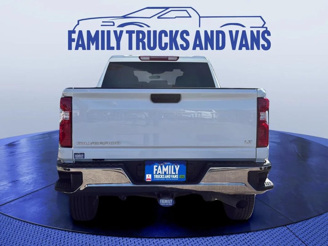 Used 2026 Chevrolet Silverado 2500 LT AWD/4WD image 4