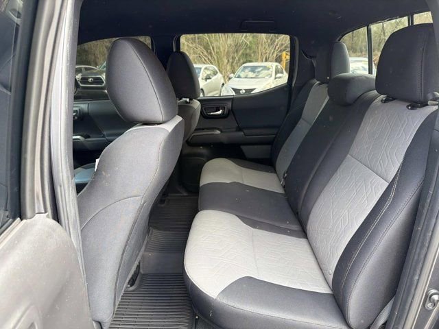 Certified 2023 Toyota Tacoma TRD Off-Road AWD/4WD image 14