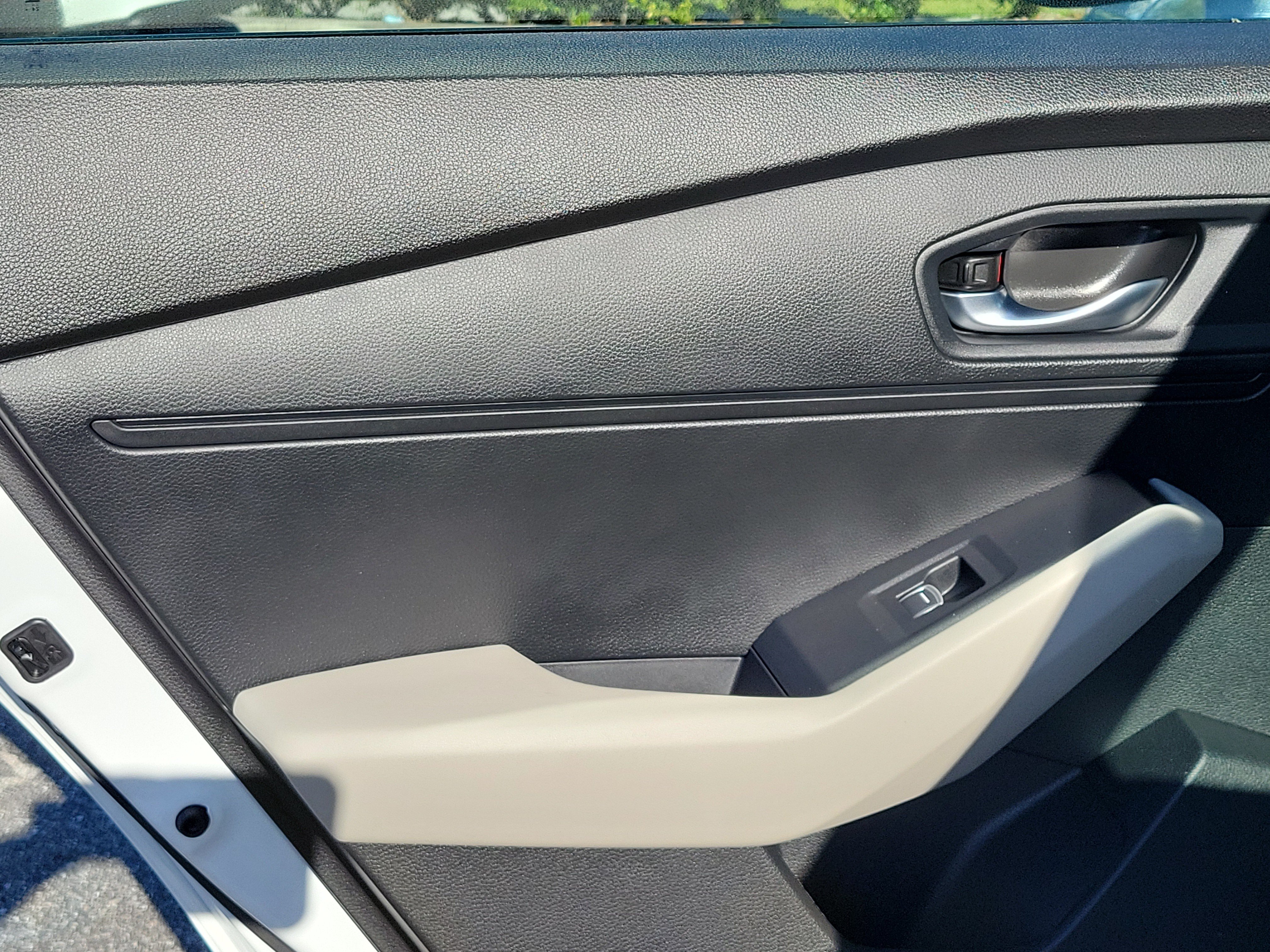 Used 2025 Honda Accord SE image 14