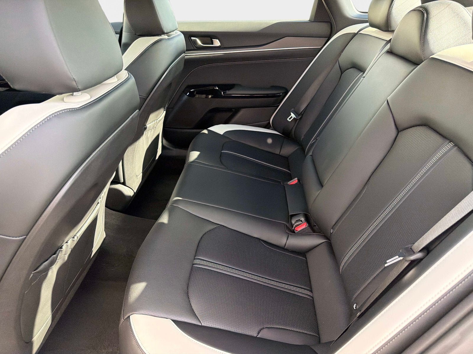 New 2026 Kia K5 GT-Line FWD image 12
