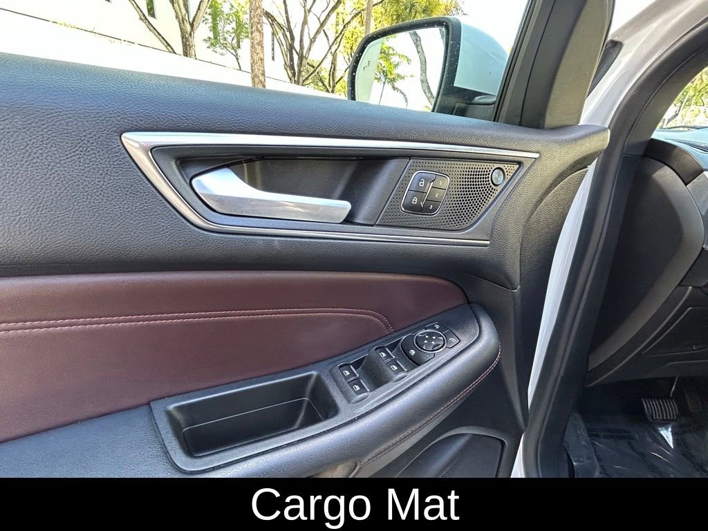 Used 2021 Ford Edge Titanium w/ Equipment Group 301A image 16