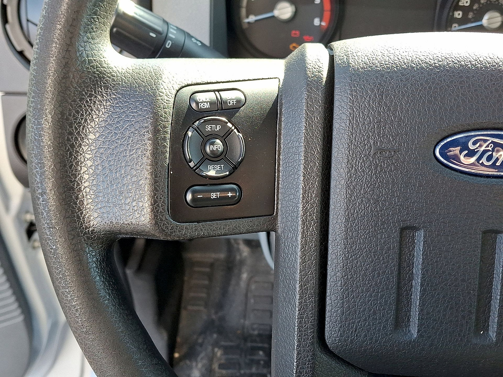 Used 2019 Ford F650 2WD Regular Cab Super Duty image 16