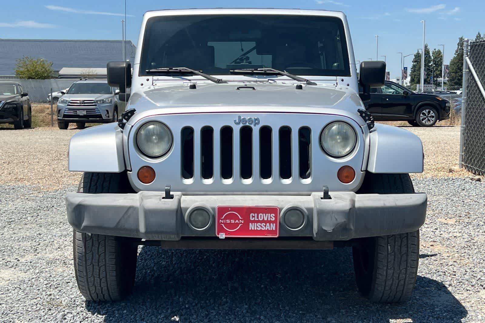 Used 2007 Jeep Wrangler Unlimited Sahara AWD/4WD image 11