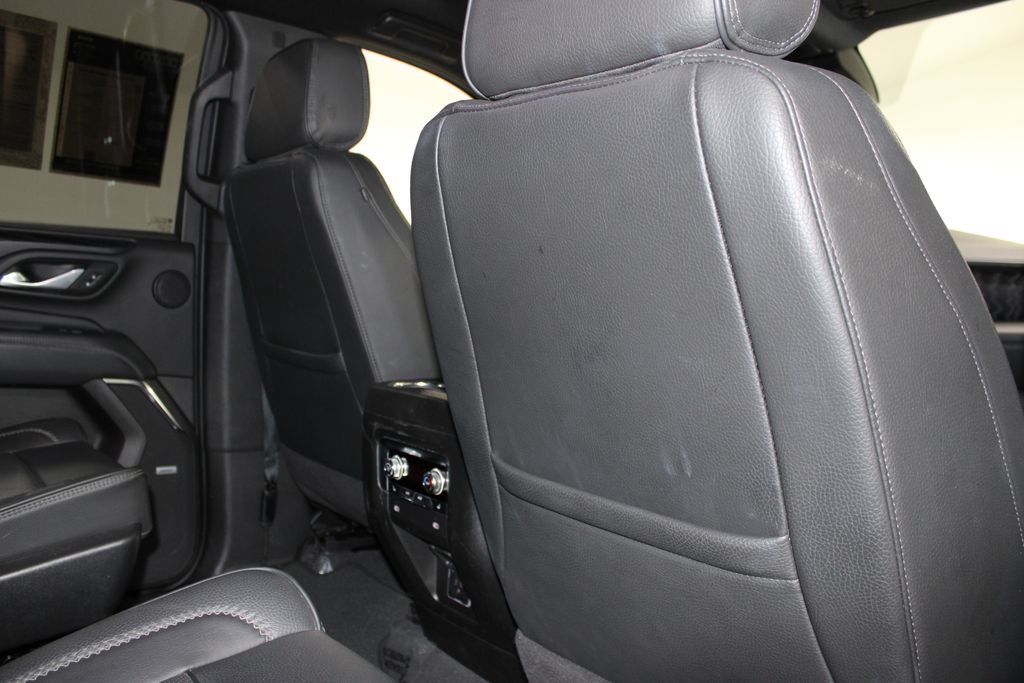 Used 2024 GMC Yukon Denali RWD image 36