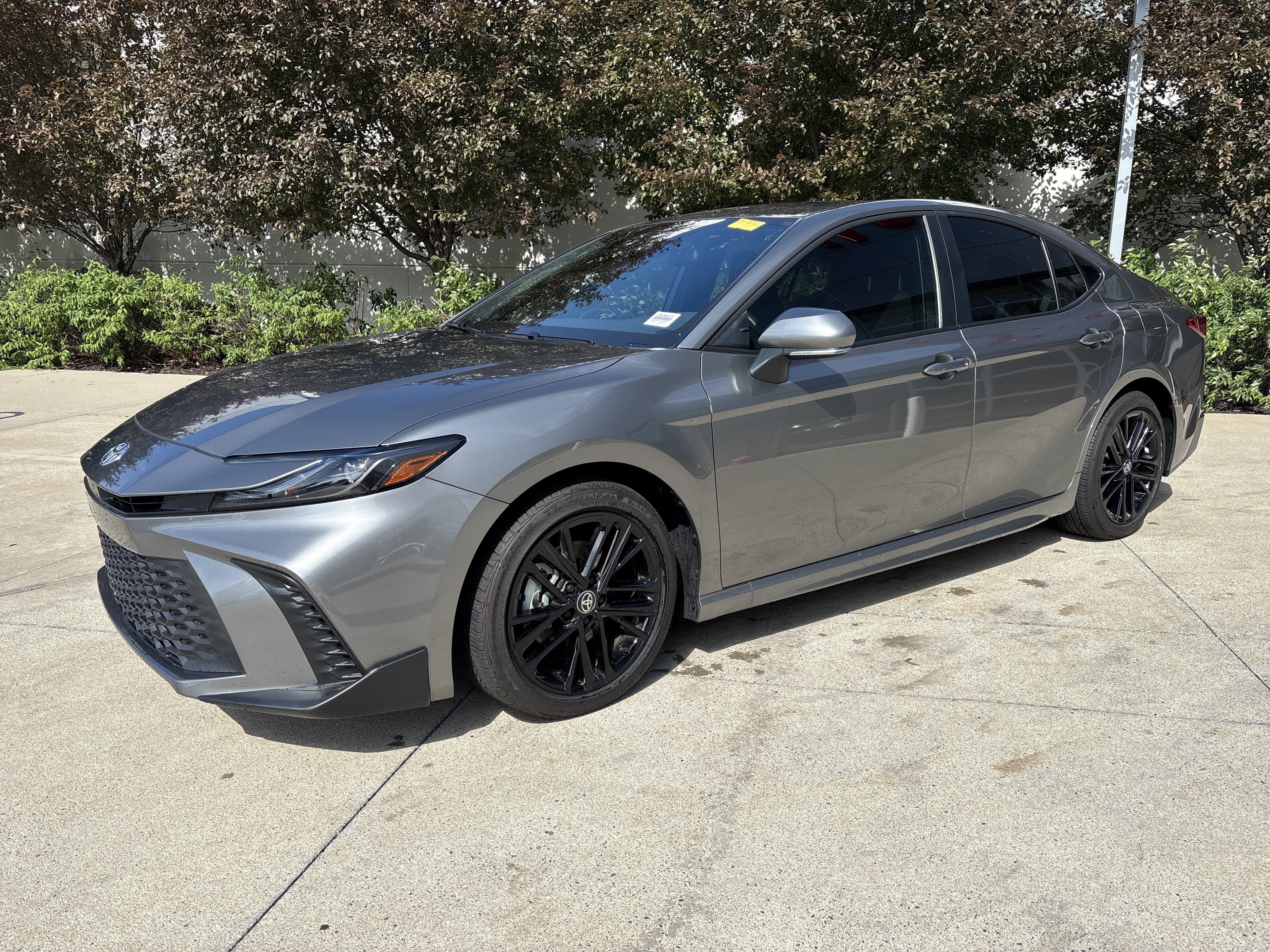 Certified 2026 Toyota Camry SE FWD image 3