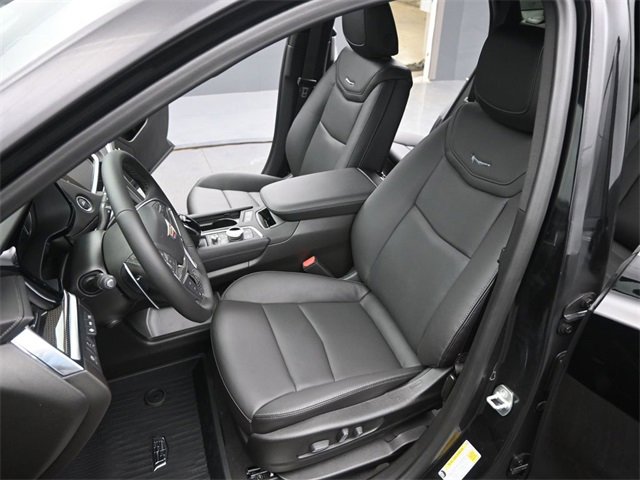 New 2026 Cadillac XT5 Sportv w/ LPO, Onyx Lite Package image 11