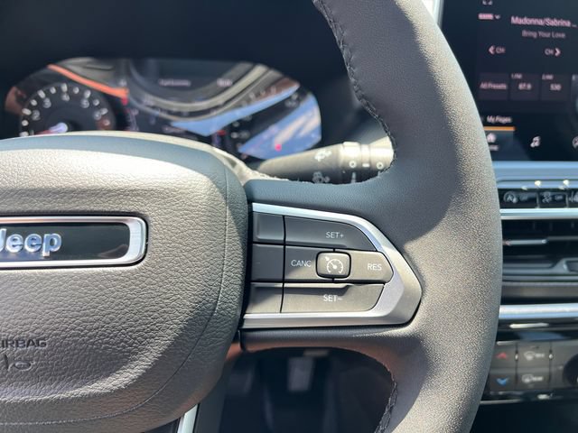 New 2026 Jeep Compass Latitude AWD/4WD image 17