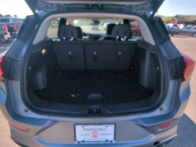 Used 2022 Buick Encore GX Select w/ Sport Touring Package FWD image 33