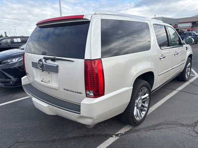 Used 2011 Cadillac Escalade ESV Platinum image 6